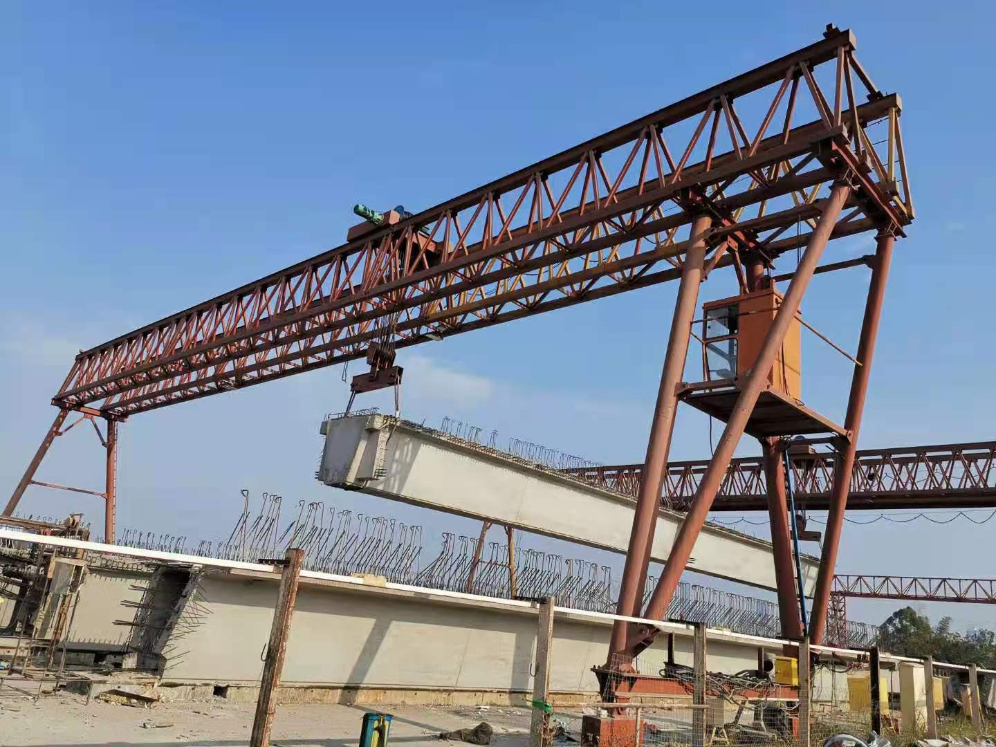 克孜勒苏柯尔克孜一大桥预制箱梁压浆施工
